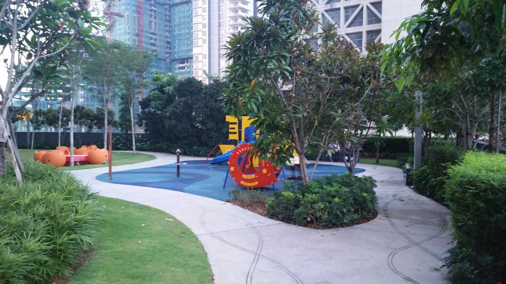 Mcity Jalan Ampang, Klcc