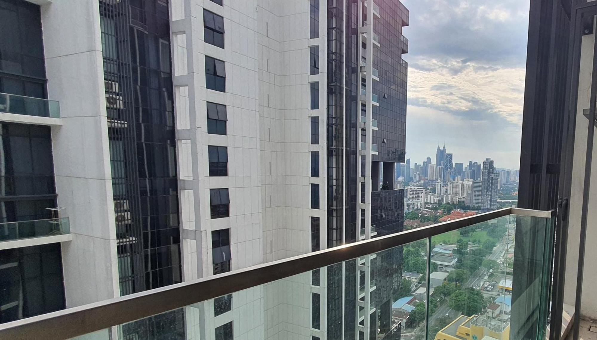 Mcity Jalan Ampang, Klcc